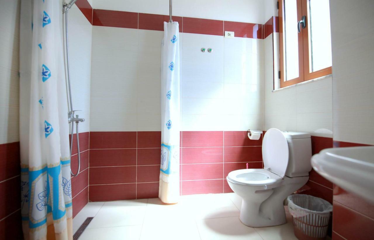 My Home Guest House-Apartment Durres Bagian luar foto
